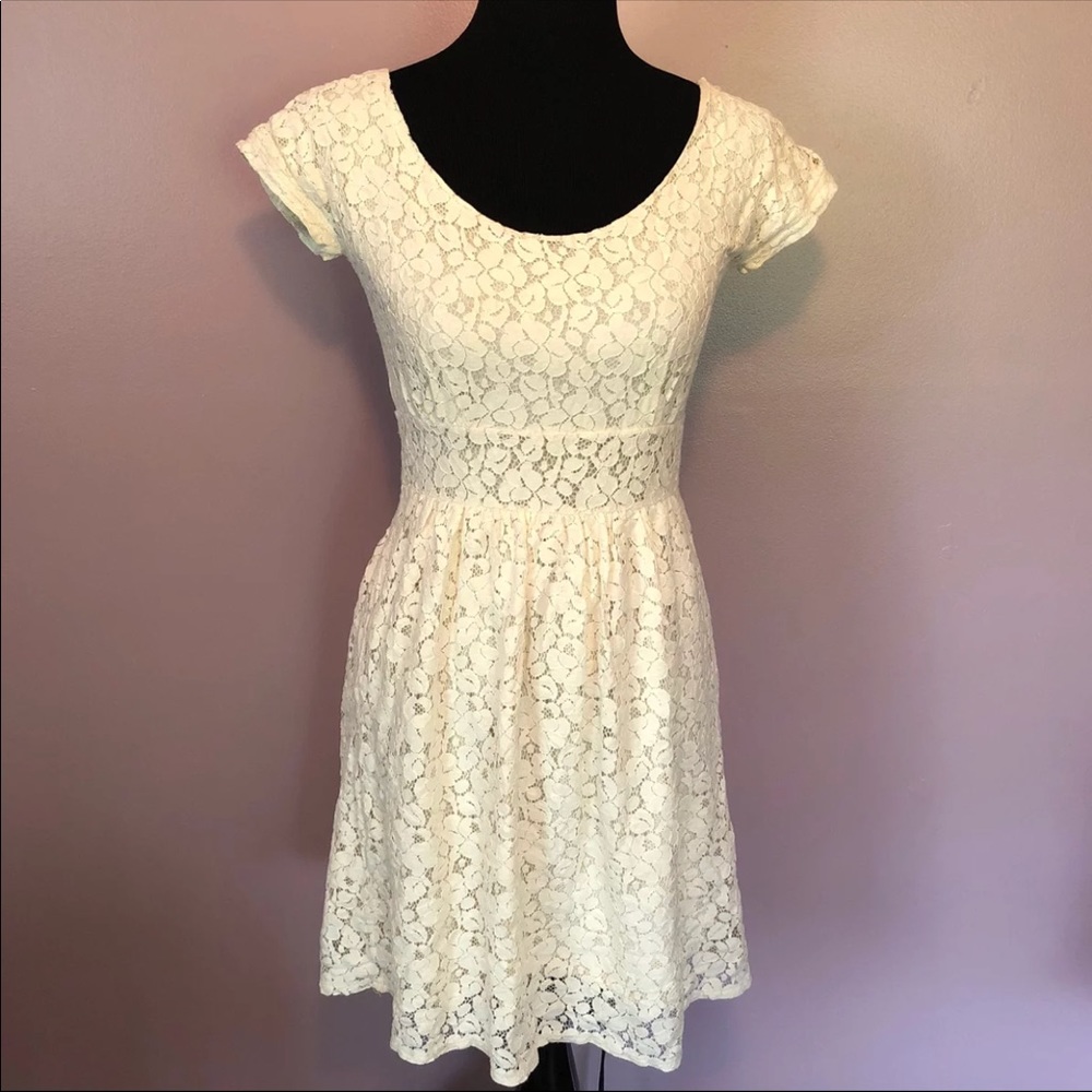 Banana Republic Elegant Ivory Lace Dress Sz 2